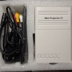 Mini Projector Z1 with Cables